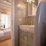 Surfland Βίλα Φτελιά